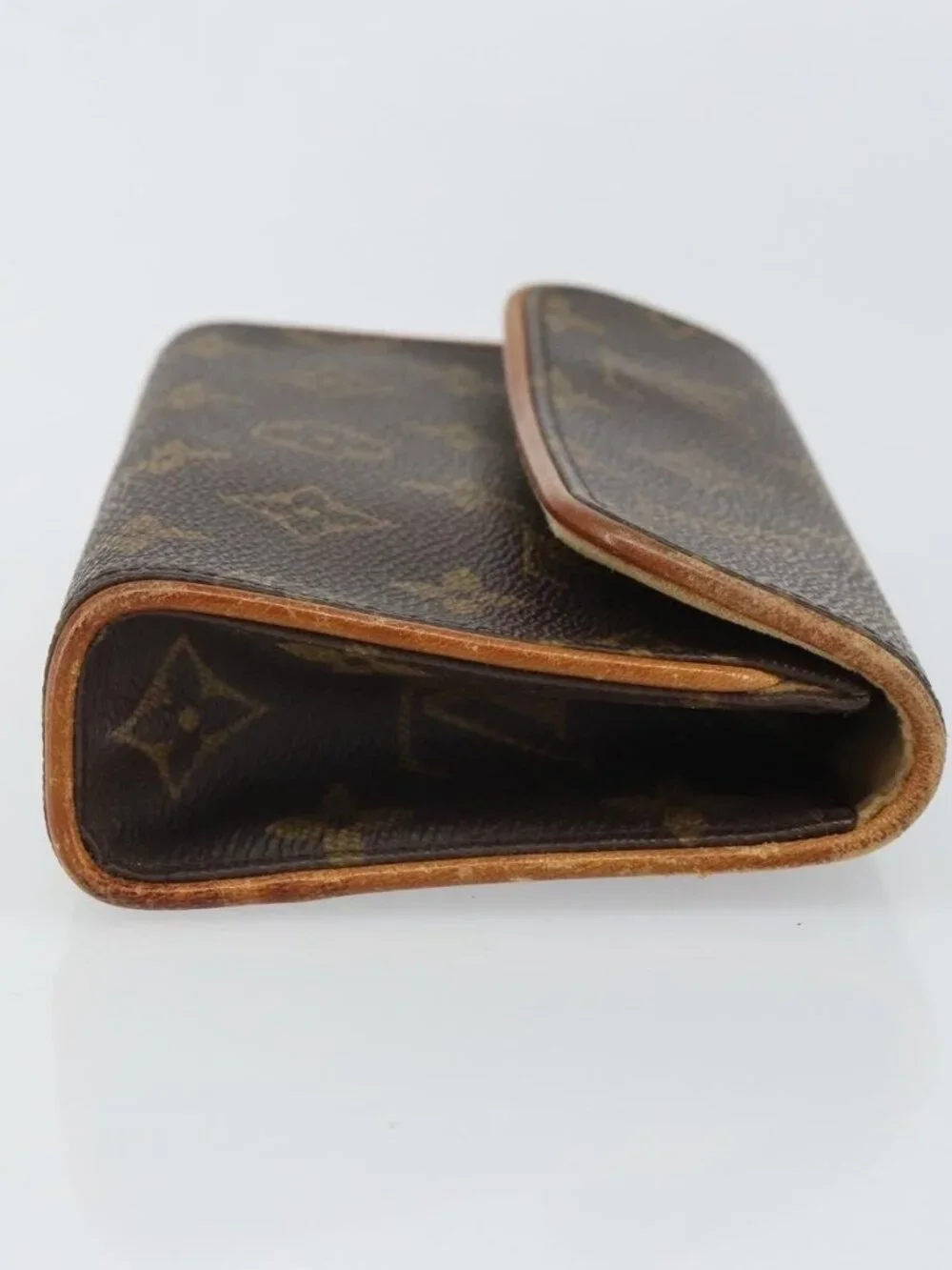 Louis Vuitton brand	louis vuitton